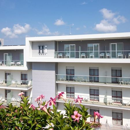 Hotel Imperia 리도 디 예솔로 외부 사진